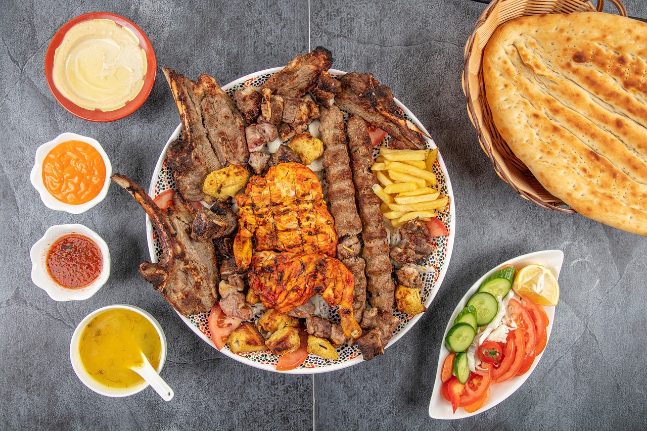découvrez comment préparer un délicieux kebab au poulet fait maison, savoureux et facile à réaliser pour vos repas en famille ou entre amis.