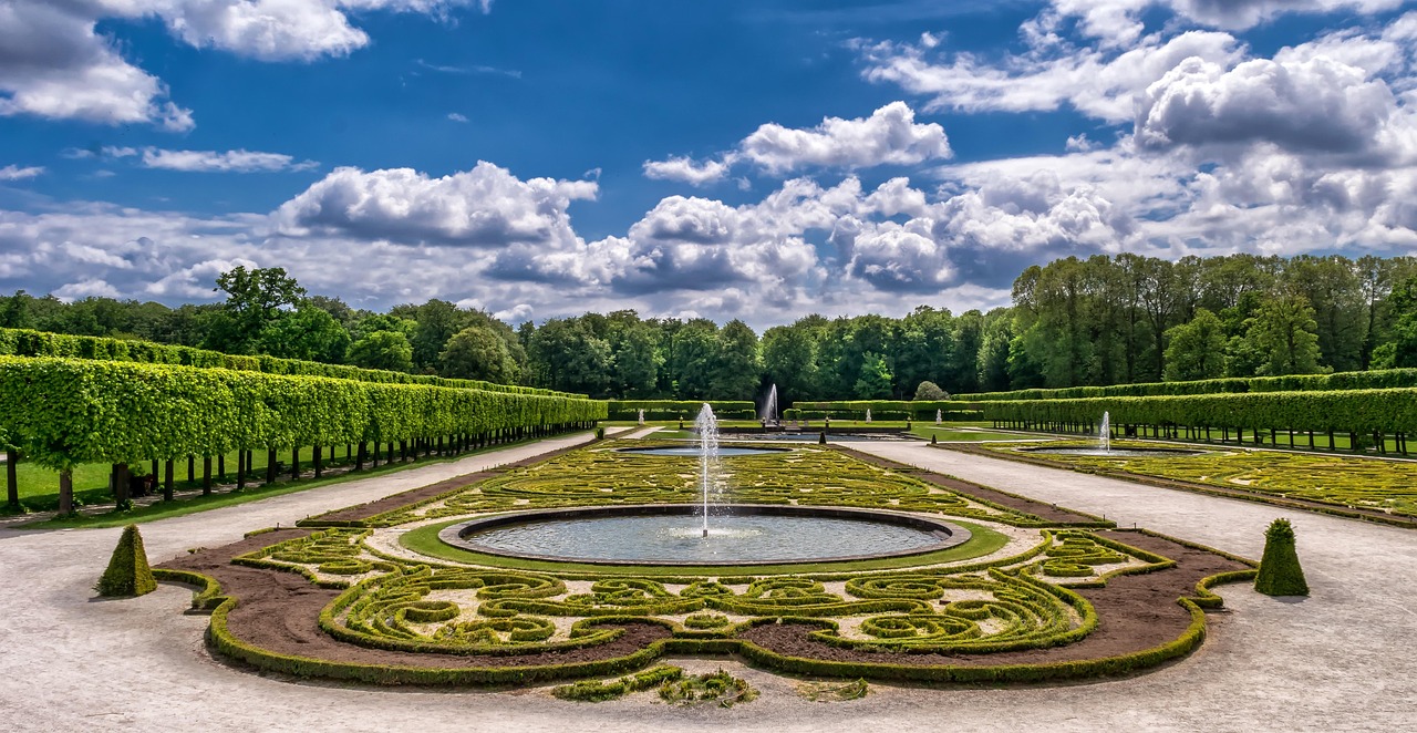 découvrez nos services d'aménagement paysager pour transformer votre jardin en un espace élégant et accueillant. paysagisme personnalisé et entretien professionnel.