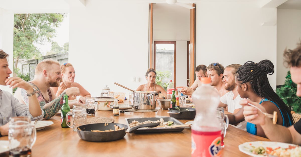 découvrez l'expérience authentique de la restauration chez l'habitant avec homestay dining : savourez des repas faits maison dans une ambiance conviviale et chaleureuse.