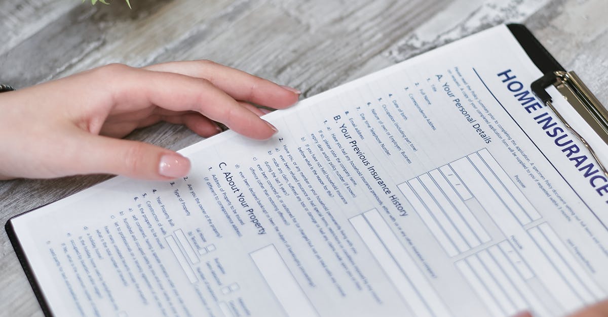 expert en assurance offrant des conseils personnalisés pour protéger vos biens et votre avenir avec des solutions adaptées à vos besoins.