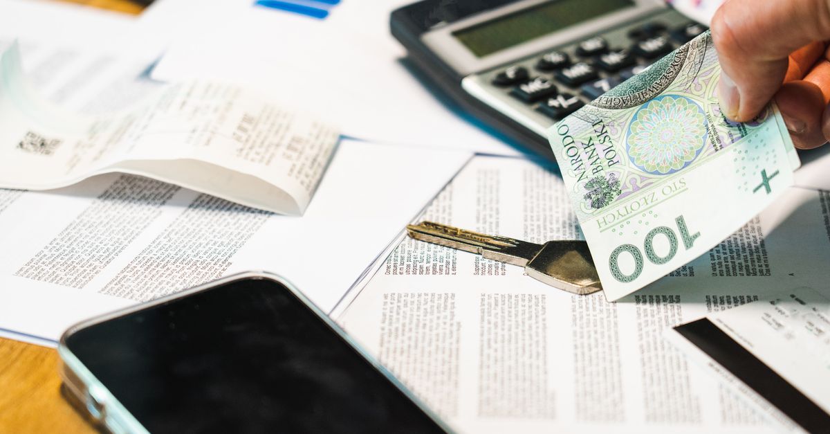 estimez le coût de remorquage rapidement et facilement grâce à notre calculateur de prix précis et fiable.